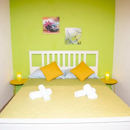Ariana Apartment *